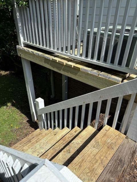 Swift Deck Repair Prevents Potential Home Damage